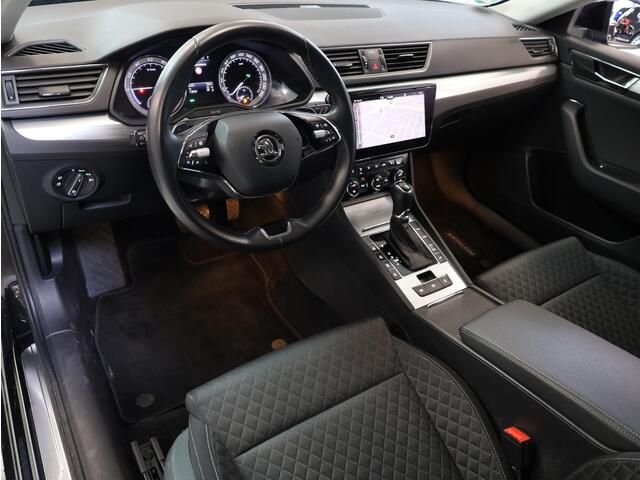 Skoda SUPERB Combi iV 1.4 TSI PHEV 218PK | Adaptive Cruise | Keyless Go & Entry | Stoel&Stuurverwarming | Carplay | DCC |