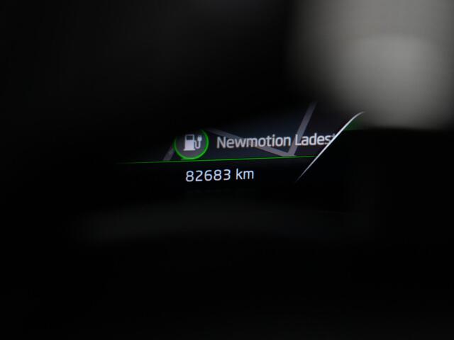 Skoda SUPERB 1.4 TSI 218 pk DSG iV Laurin & Klement | Panoramadak | Leder | Geheugen-/massagestoel | Navigatie Columbus | Matrix LED | Adaptief onderstel | Stoelventilatie | CANTON