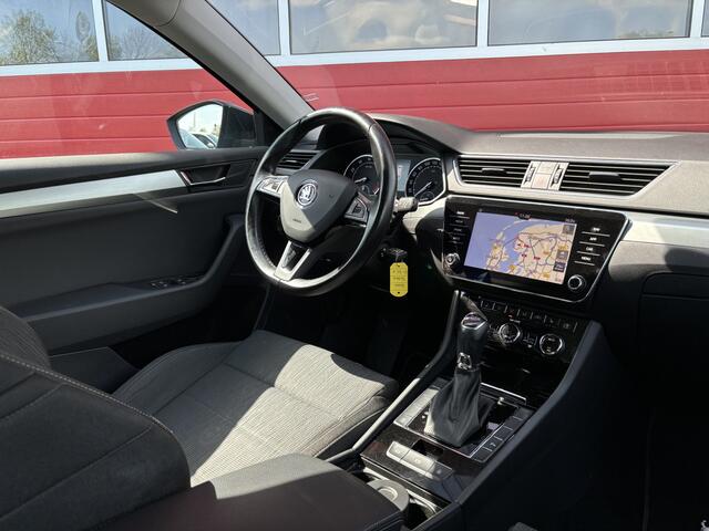 Skoda SUPERB Combi 1.4 TSI ACT Style AUTOMAAT / STOELVERW / XENON / CARPLAY / NAVI / CLIMA / PDC / BLUETOOTH / CRUISE / NL-AUTO