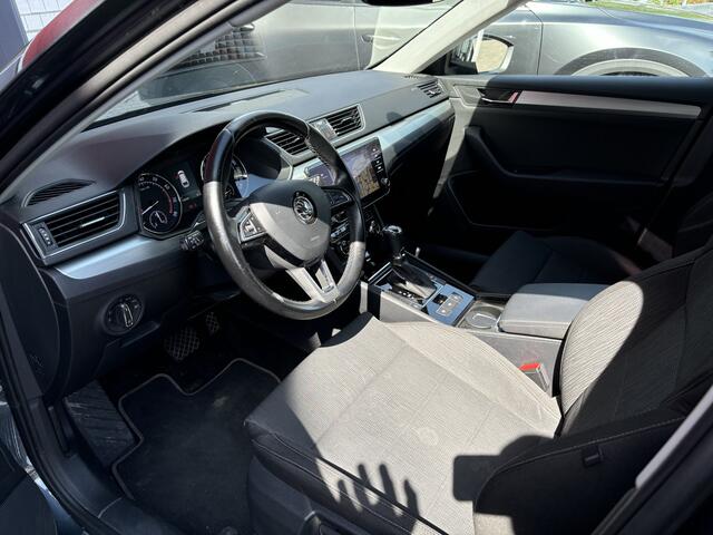 Skoda SUPERB Combi 1.4 TSI ACT Style AUTOMAAT / STOELVERW / XENON / CARPLAY / NAVI / CLIMA / PDC / BLUETOOTH / CRUISE / NL-AUTO