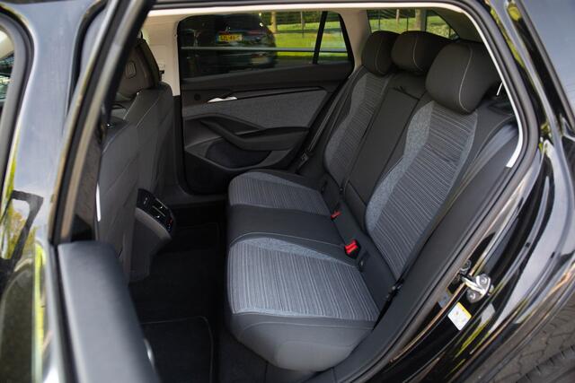 Skoda SUPERB Combi 1.5 TSI MHEV Business Edition Nieuw model! , Adap. cruise trekhaak, HUD, VOL!