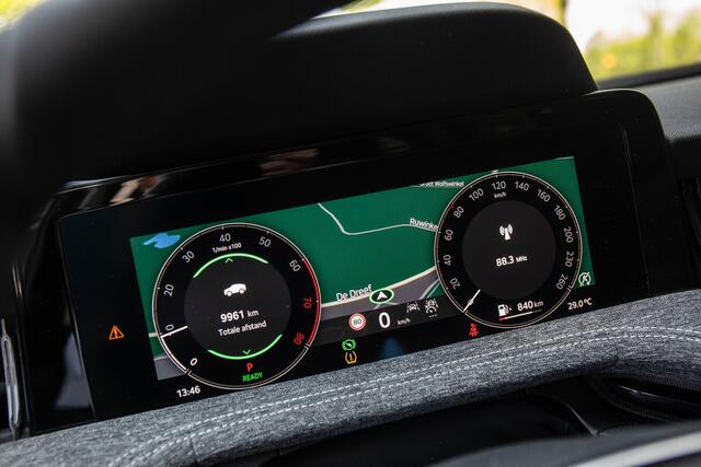 Skoda SUPERB Combi 1.5 TSI MHEV Business Edition Nieuw model! , Adap. cruise trekhaak, HUD, VOL!