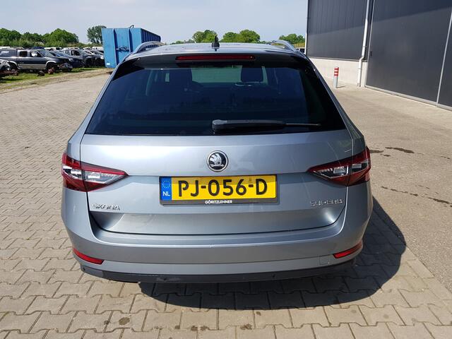 Skoda SUPERB Combi 1.6 TDI Style Business
