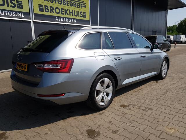 Skoda SUPERB Combi 1.6 TDI Style Business