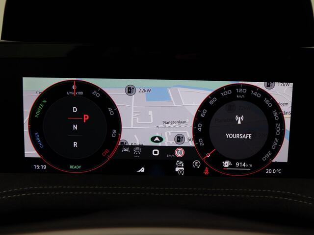 Skoda SUPERB Combi Sportline Business 1.5 TSi PHEV 204 Pk Automaat | Trekhaak | Panoramadak | LED Matrix | 19 Inch | Camera