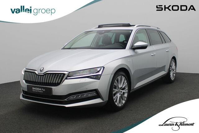 Skoda SUPERB Combi 1.4 TSI iV 218 pk DSG Laurin & Klement | Panoramadak | Leder | Geheugenstoelen | Navigatie Columbus | Adaptief onderstel | Stoel-/achterbankverwarming