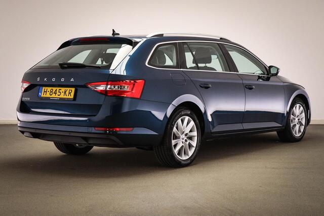 Skoda SUPERB Combi 1.5 TSI ACT Business Edition | SFEERVERLICHTING | SMARTLINK | CAMERA