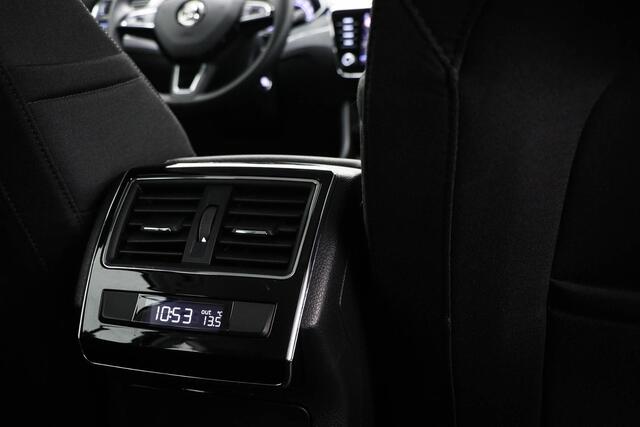 Skoda SUPERB Combi 1.5 TSI ACT Business Edition | SFEERVERLICHTING | SMARTLINK | CAMERA
