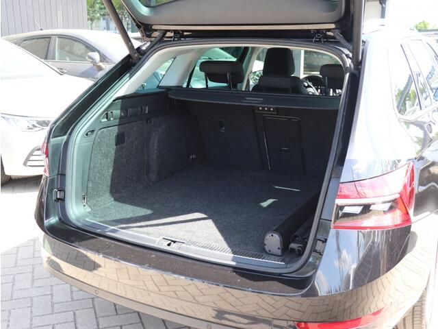 Skoda SUPERB 1.4 TSI iV Business Edition I Navi I Canton I Elektrische stoelv