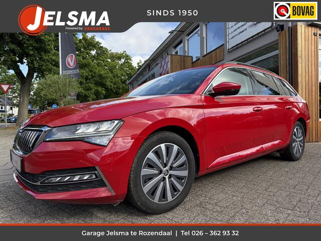 Skoda SUPERB Combi PHEV iV Aut. Pano | Trekhaak | Navi & CarPlay