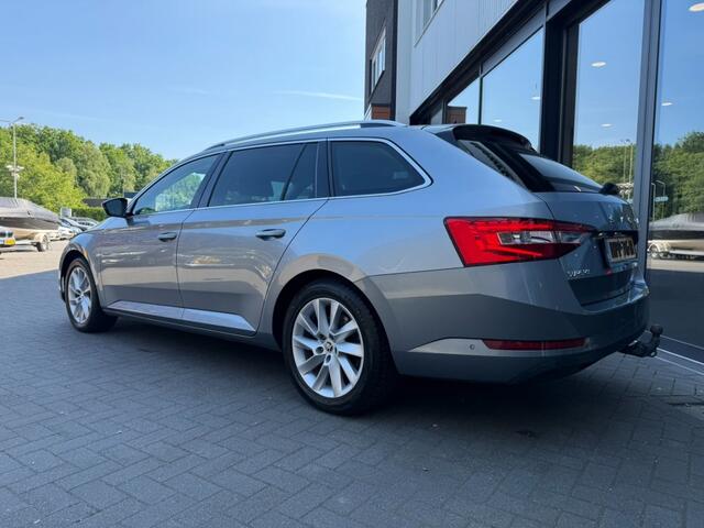 Skoda SUPERB 1.4 TSI IV Business+,LED,Digi Disp.,NaviPro,Comfort Pack,Trekhk,