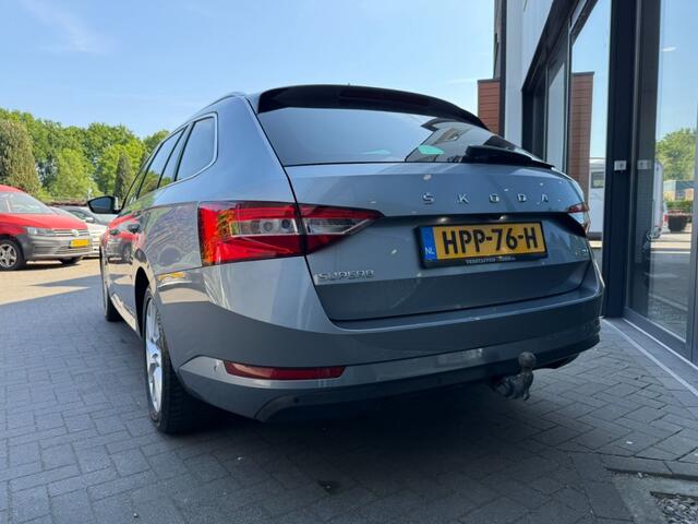 Skoda SUPERB 1.4 TSI IV Business+,LED,Digi Disp.,NaviPro,Comfort Pack,Trekhk,