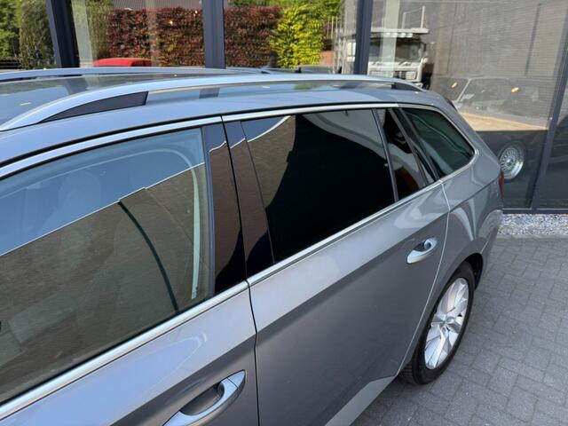 Skoda SUPERB 1.4 TSI IV Business+,LED,Digi Disp.,NaviPro,Comfort Pack,Trekhk,