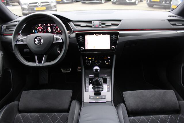 Skoda SUPERB Combi 1.4 TSI iV Sportline Business VIRTUAL MEMORY NAVI CARPLAY CAMERA
