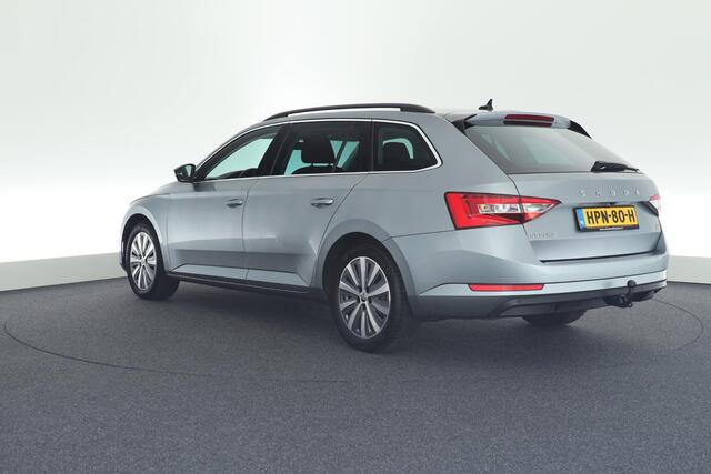 Skoda SUPERB Combi 1.4 TSI 218pk iV Business Edition Plus Trekhaak Camera Memory Stoelverwarming
