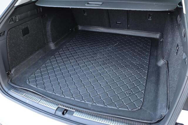 Skoda SUPERB Combi 1.4 TSI iV Business Edition Plus DSG