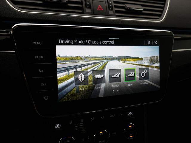 Skoda SUPERB Combi Laurin & Klement 1.4 TSI iV 218 pk DSG | Pano | 360 Camera | CANTON | Leder | Standkachel | Park Assist | Side Assist | Adaptive Cruise | 19 inch