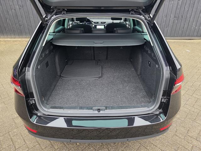 Skoda SUPERB 1.4 TSI iV Sportline Business Laurin & Klement