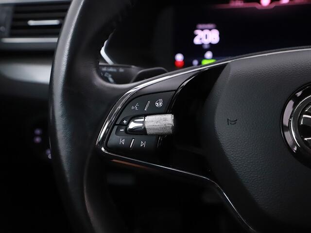 Skoda SUPERB Combi 1.4 TSI iV Business Edition Plus | LED | Stoelverwarming V + A | Elek. stoelen | ACC 11-2020 57.044 KM