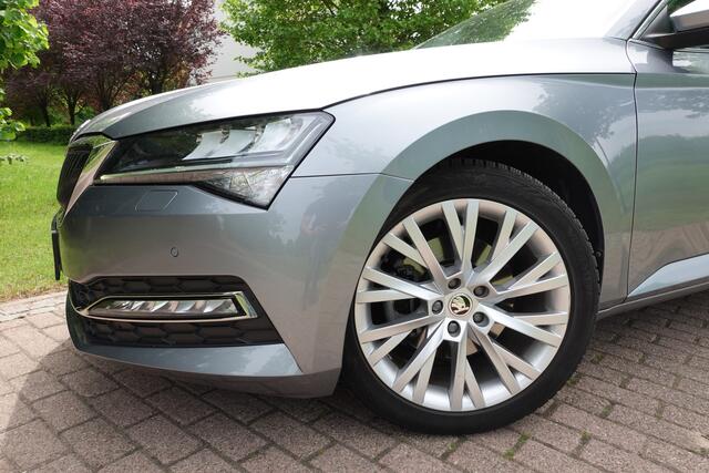 Skoda SUPERB Combi 1.5 TSI ACT Business Edition Plus | Stoelverwarming | Stuurwiel verw. | CarPlay | Camera |