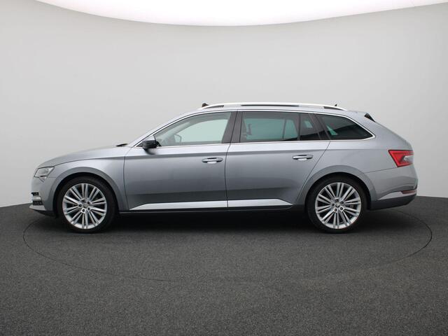 Skoda SUPERB Combi 1.4 TSI iV Business Edition Plus 218PK DSG matrix led, trekhaak, panoramadak, elek. verstelbare voorstoelen, stoelverwarming voor & achter, standkachel, 360gr. camera, side assist, virtual pedal, 19" lichtmetaal