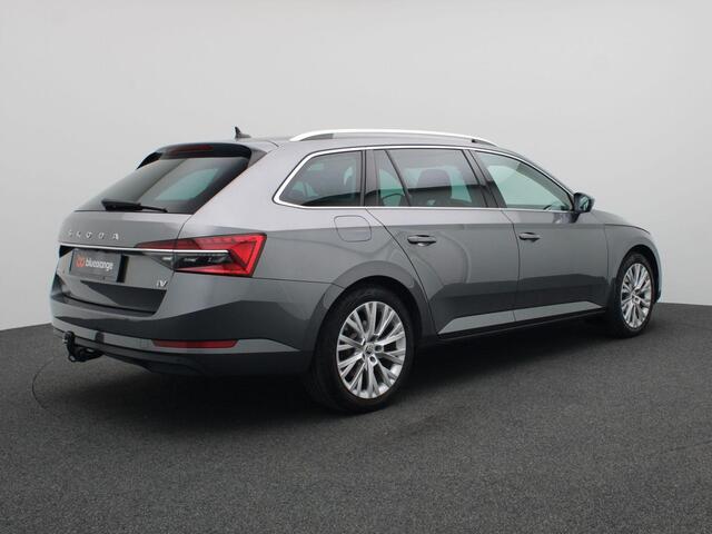 Skoda SUPERB Combi 1.4 TSI iV Business Edition Plus 218PK DSG Adaptieve Cruise Controle, Achteruitrijcamera, Matrix-LED verlichting, Volleder, Memorystoel, Keyless, Navi, Trekhaak, 18" LM Velgen