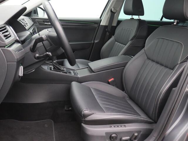 Skoda SUPERB Combi 1.4 TSI iV Business Edition Plus 218PK DSG Adaptieve Cruise Controle, Achteruitrijcamera, Matrix-LED verlichting, Volleder, Memorystoel, Keyless, Navi, Trekhaak, 18" LM Velgen