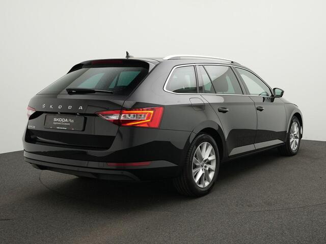 Skoda SUPERB Combi Business Edition Plus 1.5 TSI 150 pk DSG | Navigatie | Stoelverwarming | Parkeersensoren | Cruise Control