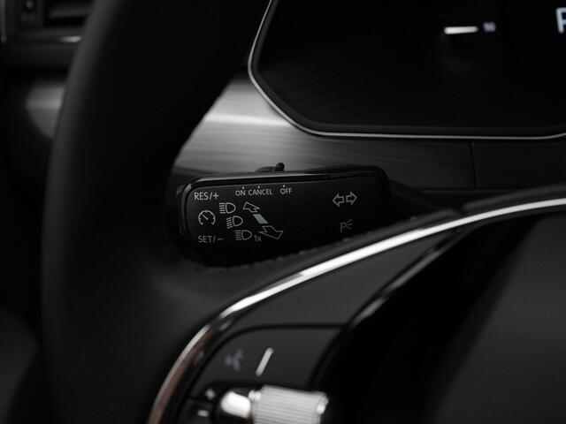 Skoda SUPERB Combi Business Edition Plus 1.5 TSI 150 pk DSG | Navigatie | Stoelverwarming | Parkeersensoren | Cruise Control