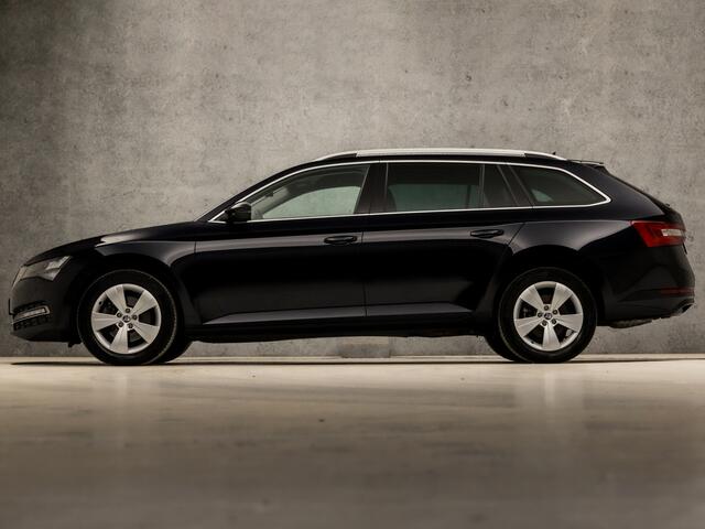 Skoda SUPERB Combi 1.5 TSI ACT Sport Deluxe 150Pk Automaat (APPLE CARPLAY, GROOT NAVI, CAMERA, STOELVERWARMING VOOR/ACHTER, MEMORY SEATS, ADAPTIVE CRUISE, CANTON AUDIO, ELEK ACHTERKLEP, GETINT GLAS, NIEUWSTAAT)