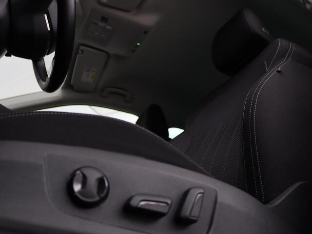 Skoda SUPERB 1.4 TSI iV Style | Trekhaak | Stoel & achterbankverwarming | Camera | Memory | Carplay | Park Assist | Virtual Cockpit | Navigatie