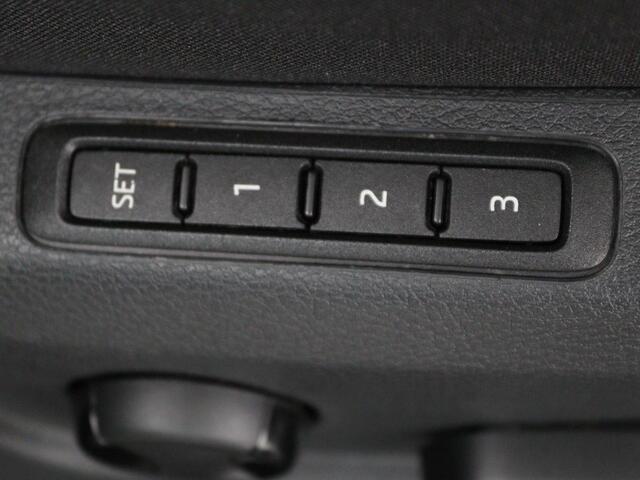Skoda SUPERB 1.4 TSI iV Style | Trekhaak | Stoel & achterbankverwarming | Camera | Memory | Carplay | Park Assist | Virtual Cockpit | Navigatie