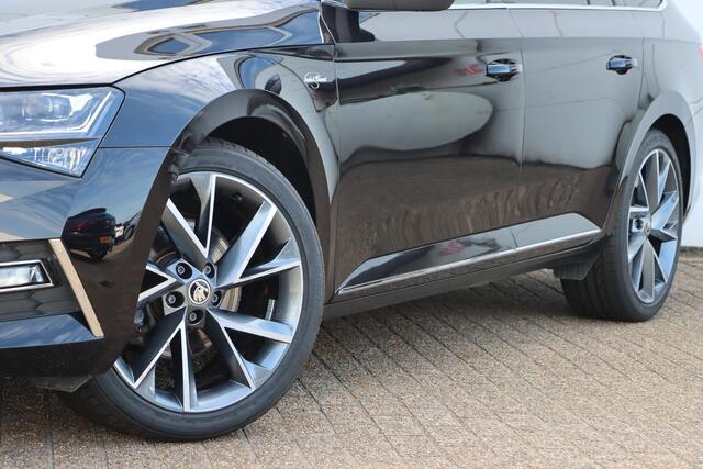 Skoda SUPERB Combi 1.4 TSI iV Laurin & Klement 218pk DSG6