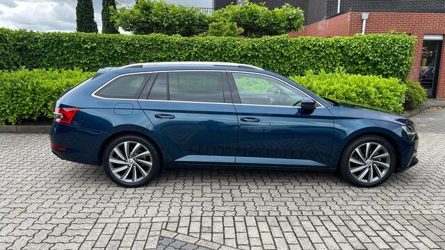 Skoda SUPERB Combi 1.4 TSI iV Business Edition panorama, camera, navi, cruise