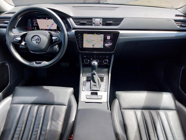 Skoda SUPERB 1.4 TSI iV PHEV 1e EIGENAAR VIRTUAL COCKPIT ADAPT CRUISE CAMERA MEMORY STOEL LEER PARK ASSIST LED NAVI ECC TREKHAAK