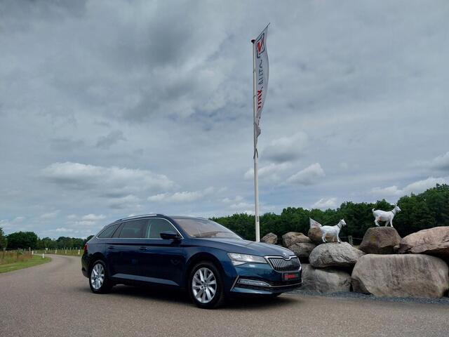 Skoda SUPERB 1.4 TSI iV PHEV 1e EIGENAAR VIRTUAL COCKPIT ADAPT CRUISE CAMERA MEMORY STOEL LEER PARK ASSIST LED NAVI ECC TREKHAAK