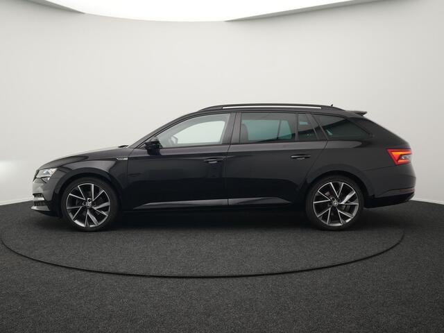 Skoda SUPERB Combi 1.4 TSI iV Sportline Plug In Hybrid 218pk PHEV | Trekhaak af Fabriek | Adaptive Cruise | Alcantara RS Sportstoelen Verwarmd | Canton Audio | 19"L.M | | Chrystal LED | Virtual |
