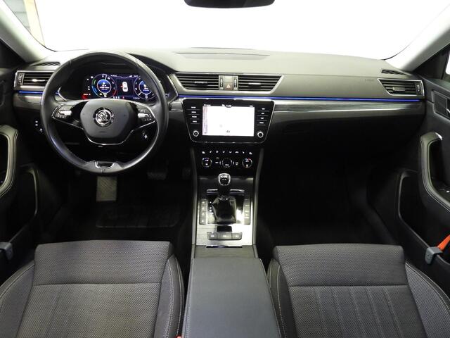 Skoda SUPERB 1.4 TSI iV PHEV Business Edition Plus NAVI/CAMERA/LED/TREKHAAK/17"LMV!