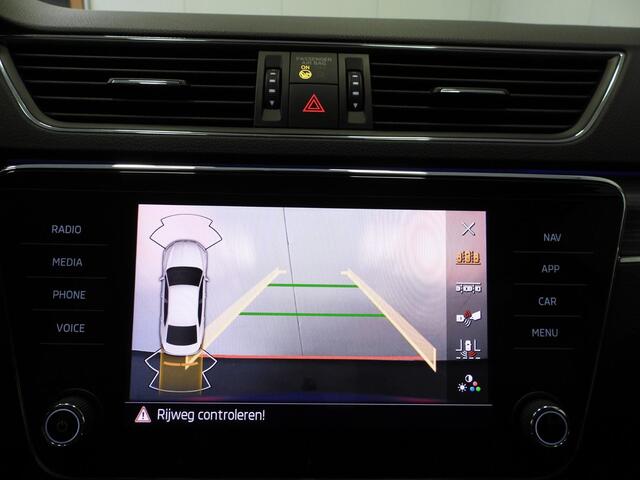 Skoda SUPERB 1.4 TSI iV PHEV Business Edition Plus NAVI/CAMERA/LED/TREKHAAK/17"LMV!
