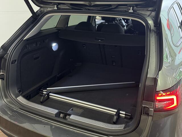 Skoda SUPERB Combi 1.5n TSI 150PK DSG HYBRID BUSINESS CAMERA | MASSAGE | 4x STOELVERW.