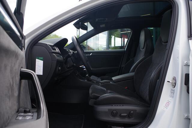 Skoda SUPERB Combi 1.4 TSI iV 218 PK Sportline Bns, Panoramadak, 360° Camera, Memory, 4x Stoelverwarming