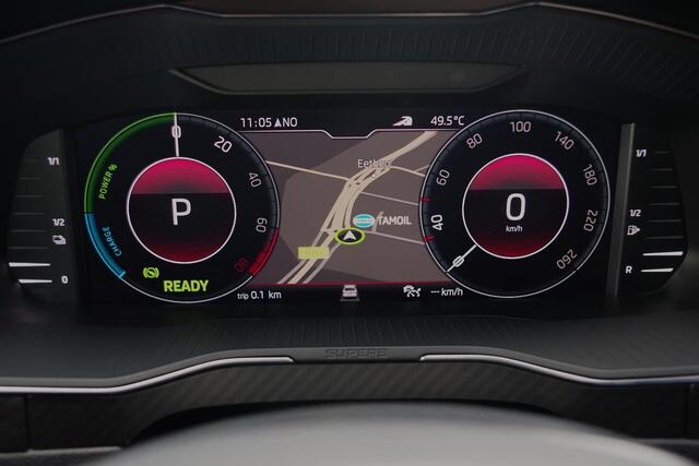 Skoda SUPERB Combi 1.4 TSI iV 218 PK Sportline Bns, Panoramadak, 360° Camera, Memory, 4x Stoelverwarming