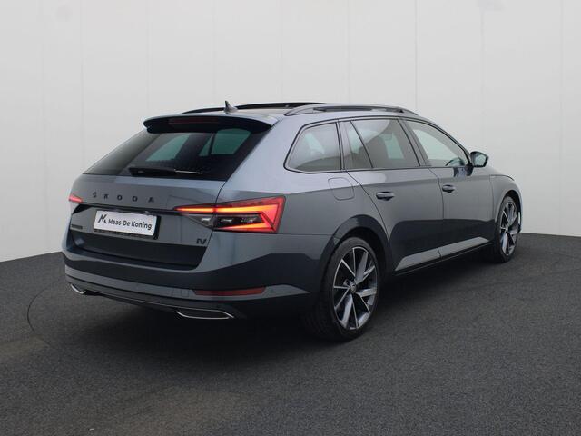 Skoda SUPERB Combi 1.4 TSIiV 160kW/218PK Sportline DSG · Panoramadak · Trekhaak · Elektrische stoelen · Stuurwiel verwarming ·