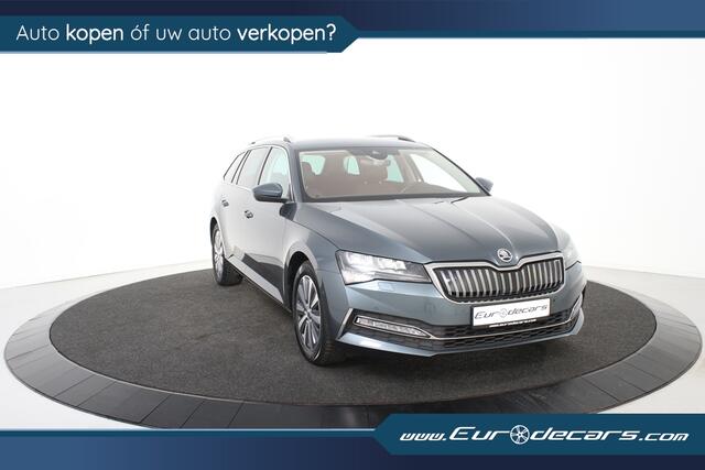 Skoda SUPERB Combi 1.4 TSI iV Hybrid *1ste Eigenaar*360 Camera*Trekhaak*Leer*