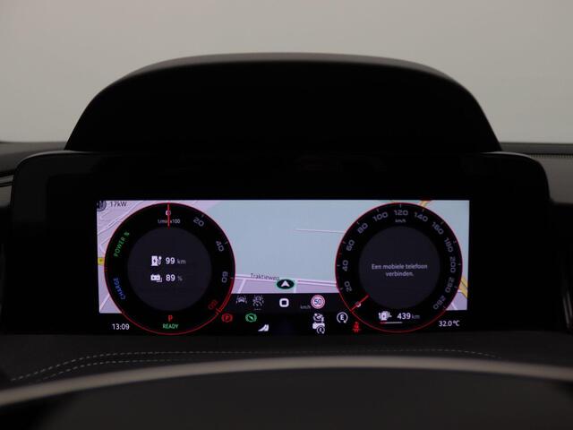 Skoda SUPERB Combi 1.5 TSI PHEV Sportline Business Pano-Schuifdak, Matrix LED-verlichting, Achteruitrijcamera, Keyless, Side Assist, Memorystoel, Adaptieve Cruise Controle, Stoel-Stuurverwarming, Trekhaak, 19" LM Velgen