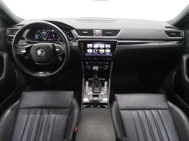 Skoda SUPERB Combi 1.4 TSI iV Laurin & Klement | Panoramadak | Trekhaak | Canton | Keyless | Adaptive Cruise | Carplay