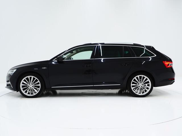 Skoda SUPERB Combi 1.4 TSI iV Laurin & Klement | Panoramadak | Trekhaak | Canton | Massage | Keyless | Adaptive Cruise