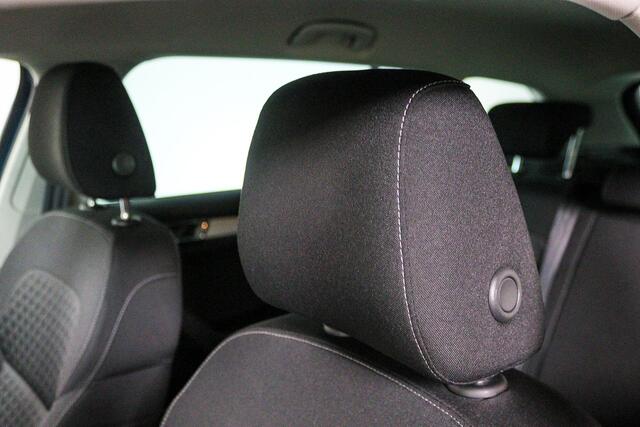 Skoda SUPERB Combi 1.4 TSI iV Business Edition, PHEV, LED, Cruise Control, Navigatie, Apple Carplay, Android Auto