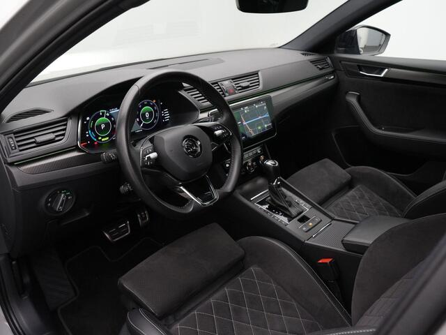 Skoda SUPERB 1.4 TSI iV 155 pk PHEV Sportline Business Edition | 360 camera | Matrix LED koplampen | Adaptieve onderstelregeling (DCC) | Stoel-/achterbankverwarming | Sportstoelen | 18 inch