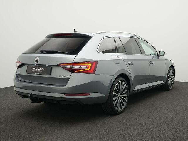 Skoda SUPERB Combi 1.4 TSI 150 pk DSG Style Business | Trekhaak | Geheugenstoel | Canton | Navigatie | Adaptive Cruise | Carplay